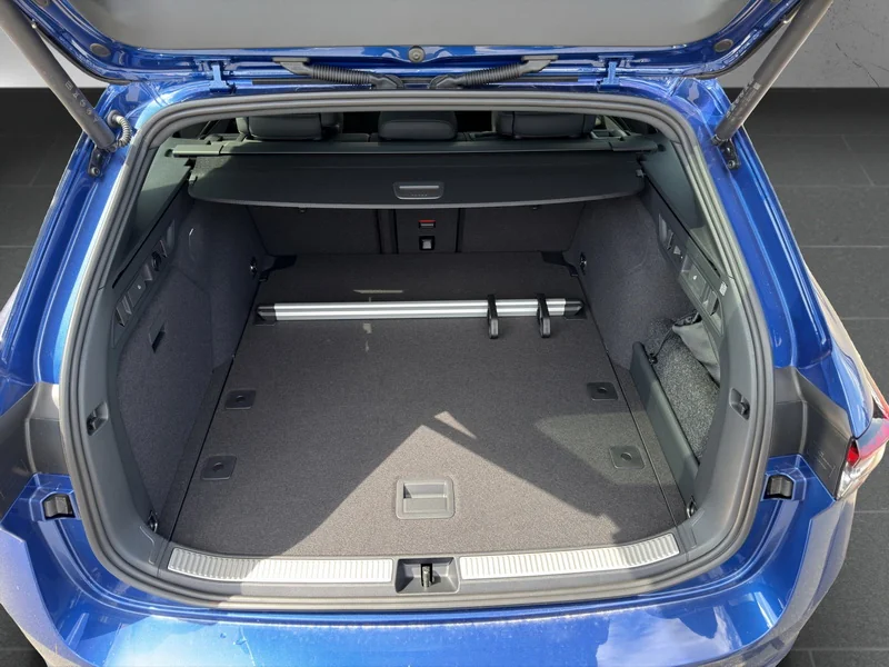 Superb Combi IV 2.0 TDI DSG 4x4 Sportline