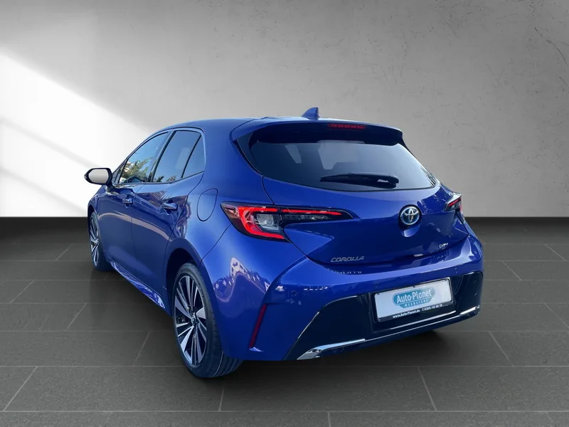 Corolla HB 1.8 Hybrid Teamplayer