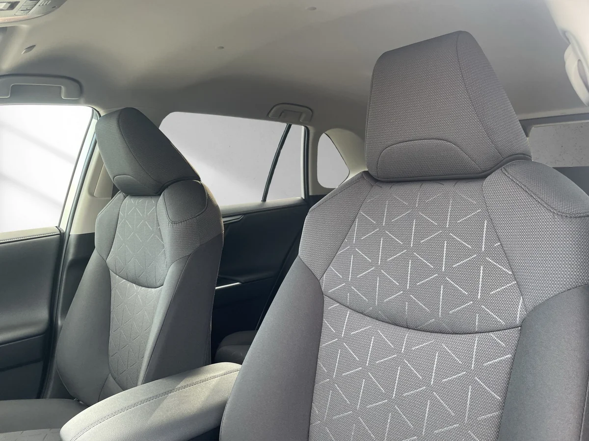 RAV4 2.5 Hybrid Team Deutschland