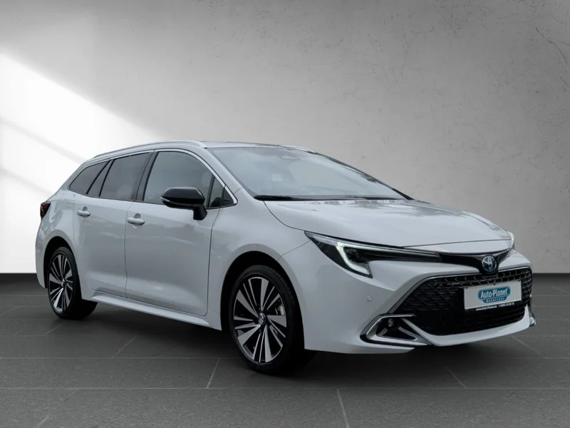 Corolla TS 1.8 Hybrid Teamplayer
