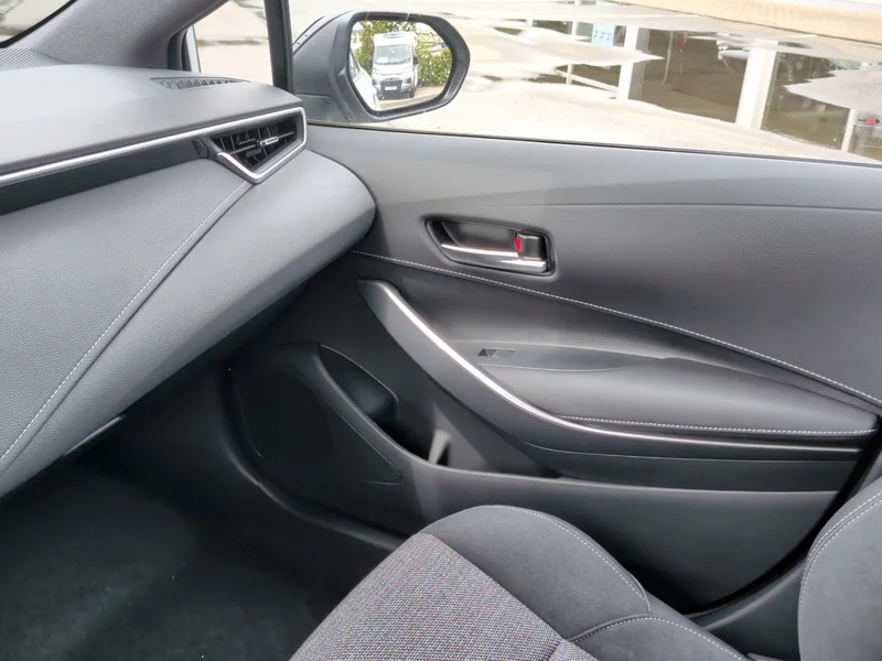 Corolla TS 1.8 Hybrid Teamplayer