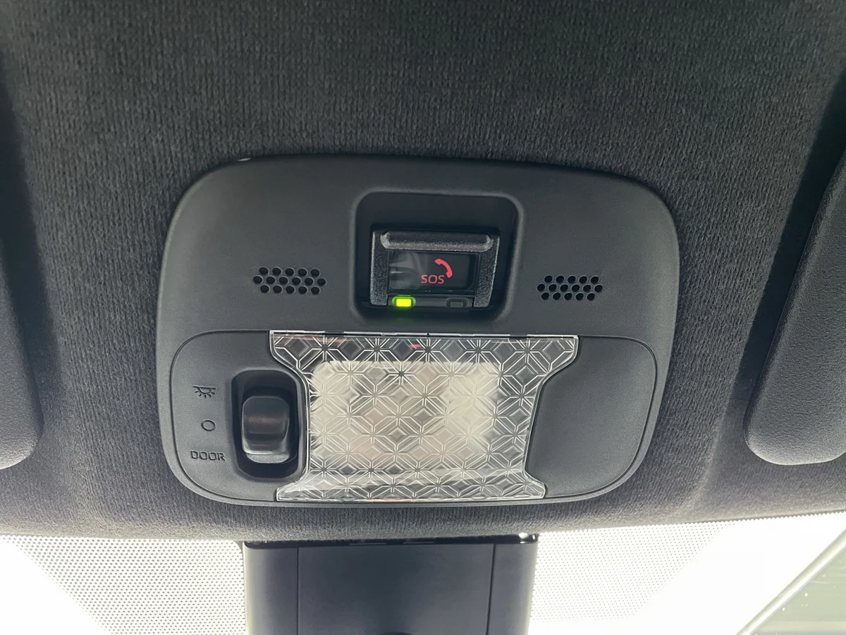 Aygo X 1.0 Play