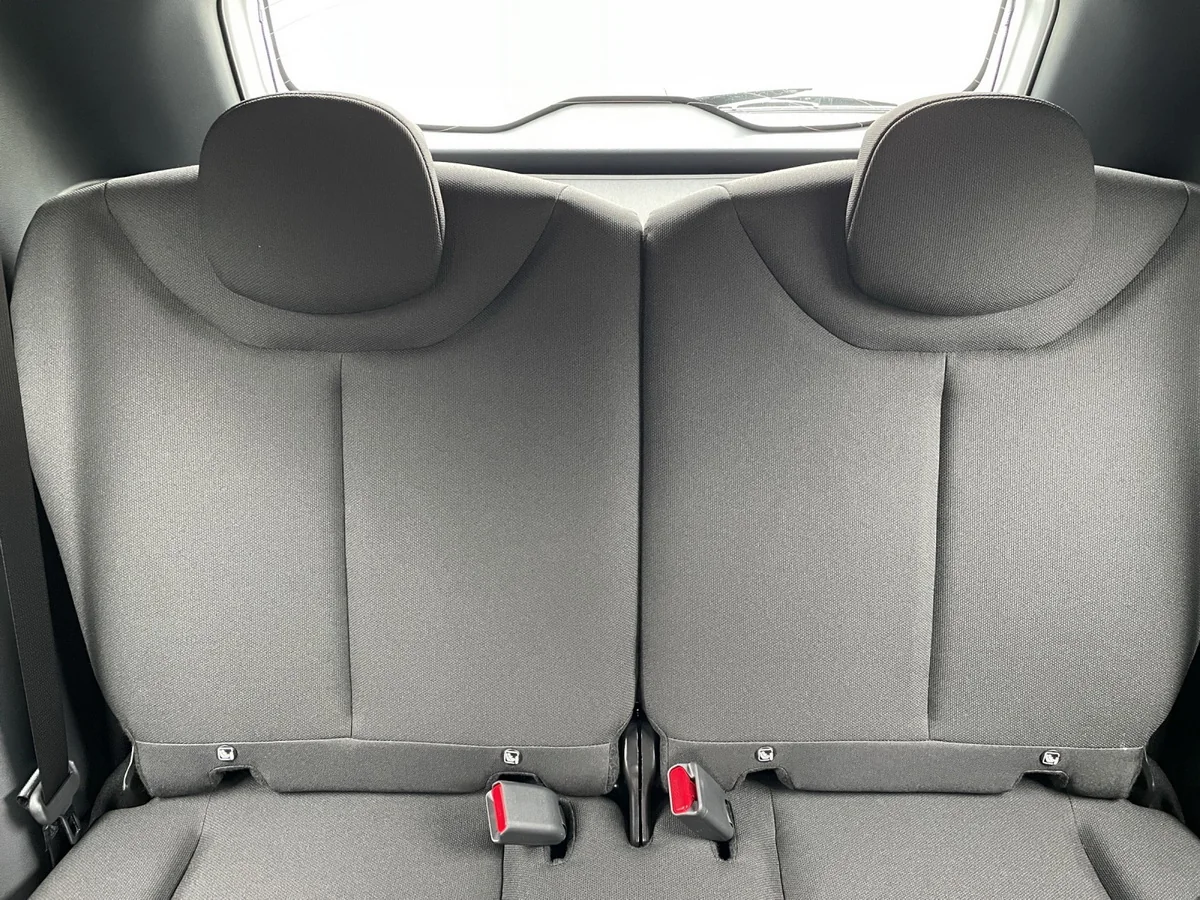 Aygo X 1.0 Play
