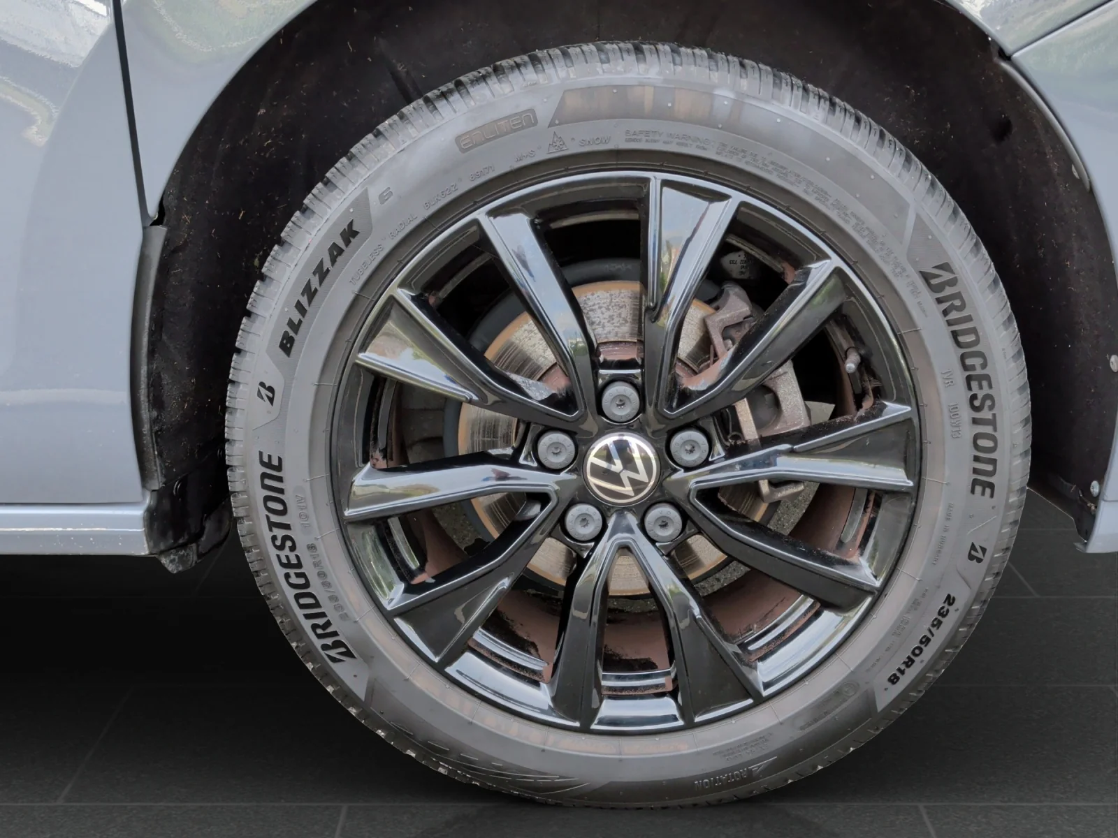 T7 Multivan 2.0 TSI DSG Edition lang