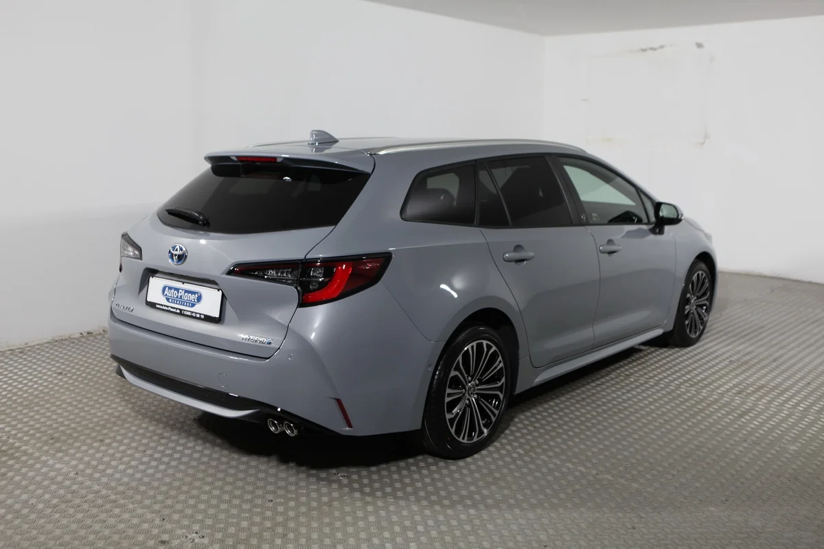 Corolla TS 2.0 Hybrid Team D
