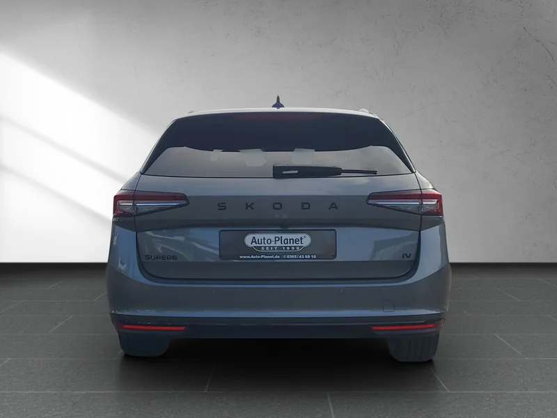 Superb Combi IV 1.5 TSI iV DSG Sportline