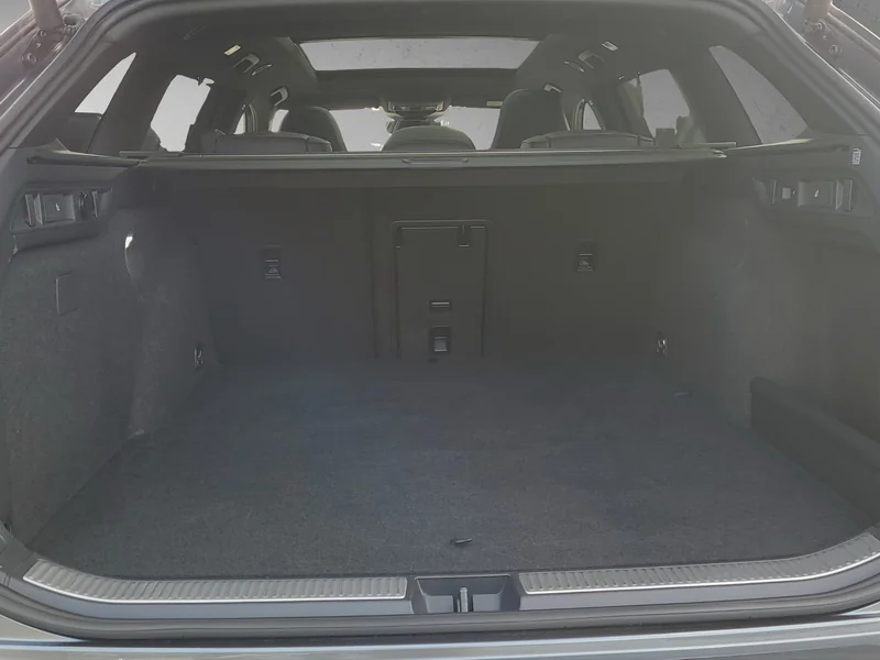Superb Combi IV 1.5 TSI iV DSG Sportline