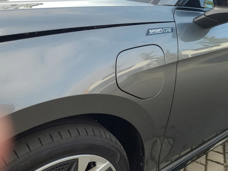 Superb Combi IV 1.5 TSI iV DSG Sportline