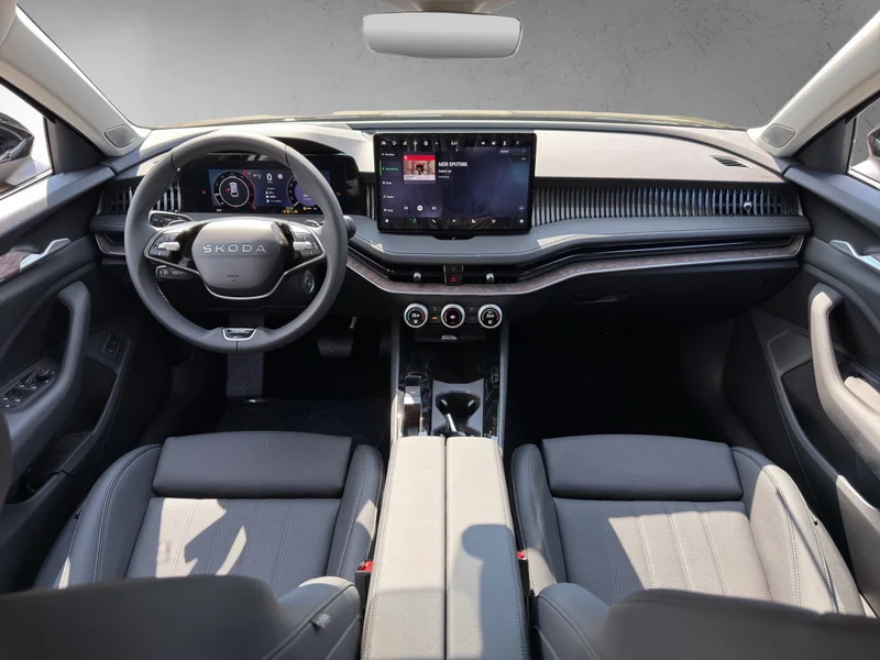 Superb Combi IV 2.0 TDI DSG 4x4 L&K