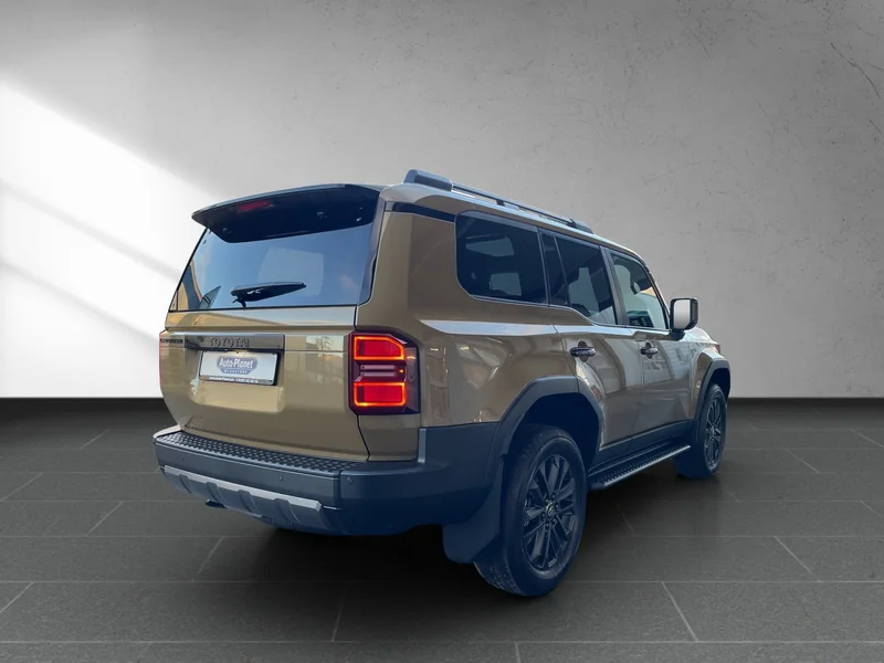 Land Cruiser 2.8D AWD Lounge