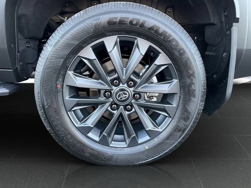 Land Cruiser 2.8D AWD Lounge