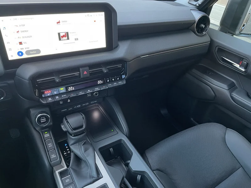 Land Cruiser 2.8D AWD Lounge