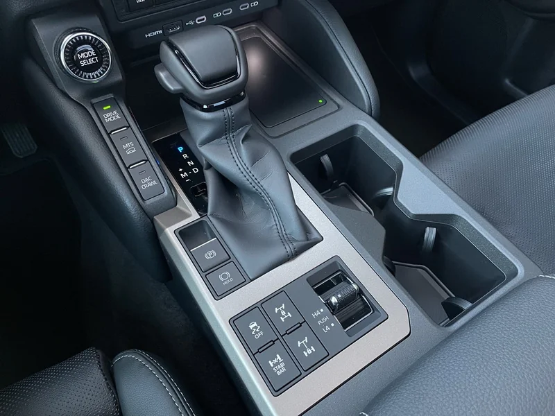 Land Cruiser 2.8D AWD Lounge
