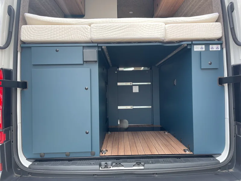 Car 600 Automatik DIESEL-E.- HEIZUNG ACC 