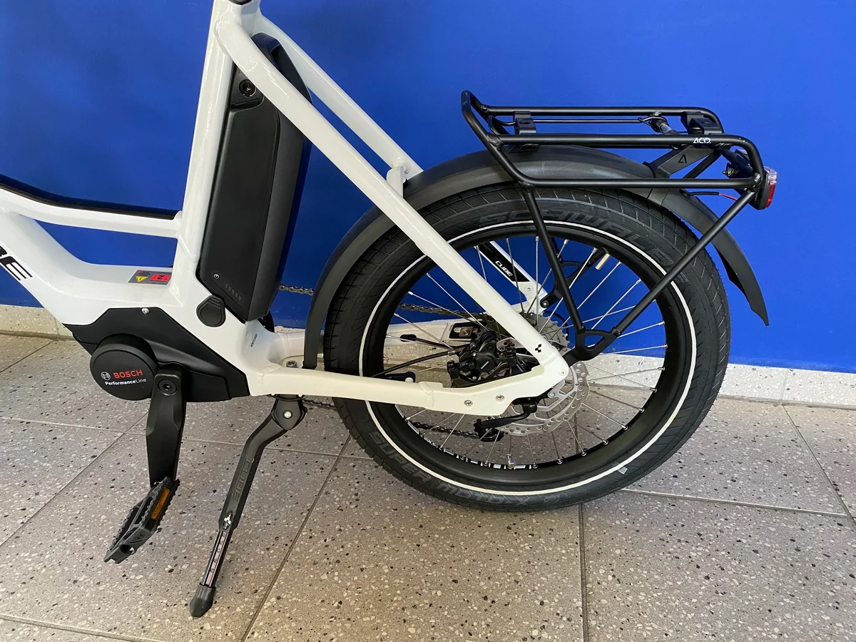 Cube Compact Hybrid Sport White-Black