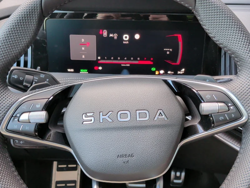 Superb Combi IV 1.5 TSI iV DSG Sportline