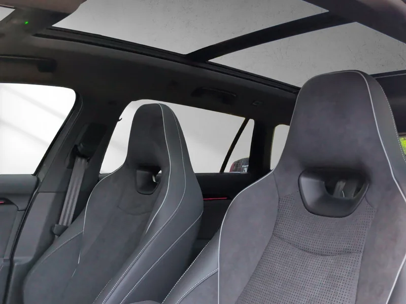Superb Combi IV 1.5 TSI iV DSG Sportline