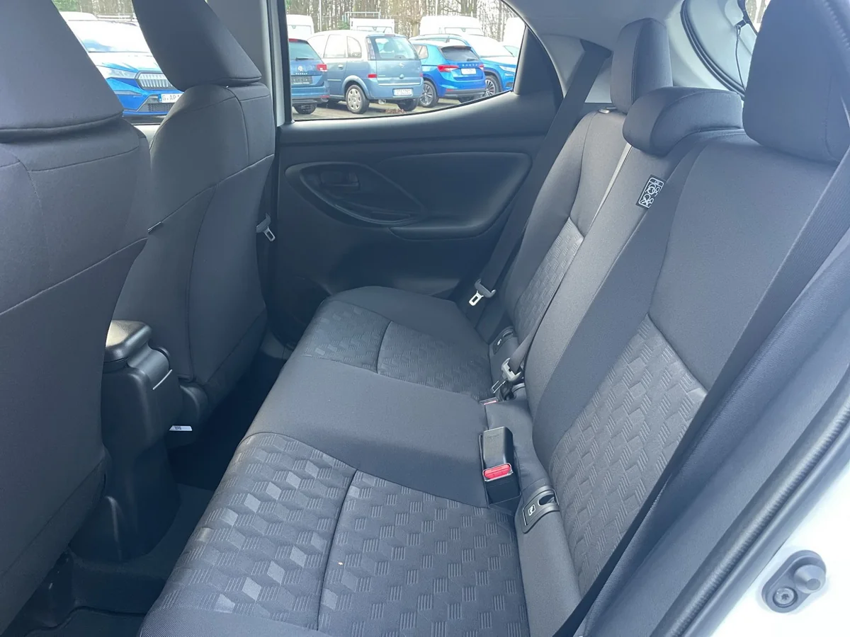Yaris 1.5 Hybrid Business