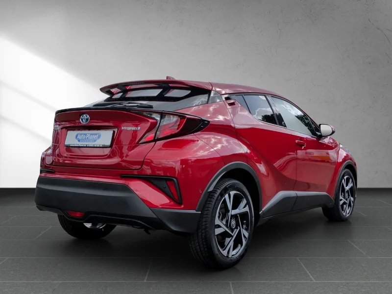 C-HR 1.8 Hybrid Team D