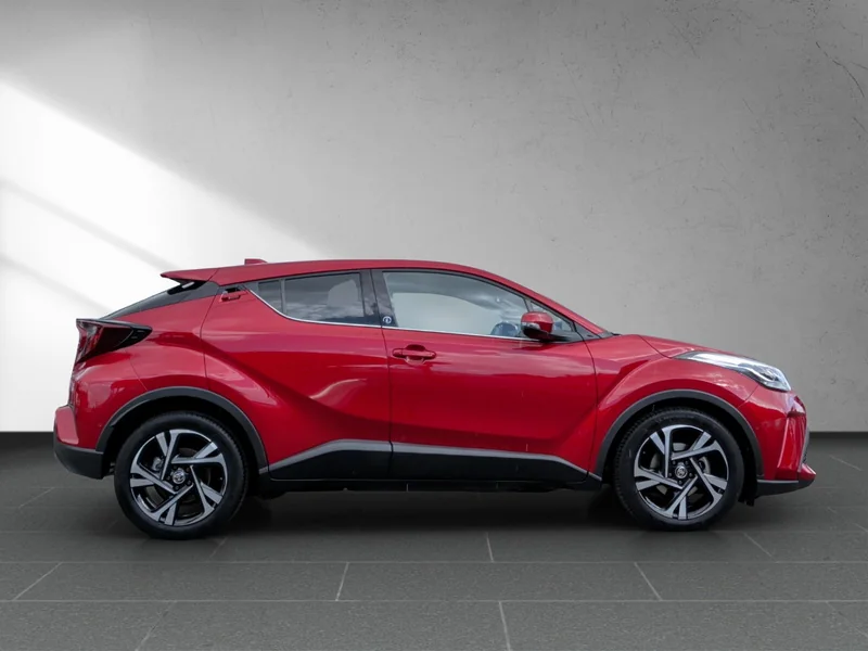 C-HR 1.8 Hybrid Team D