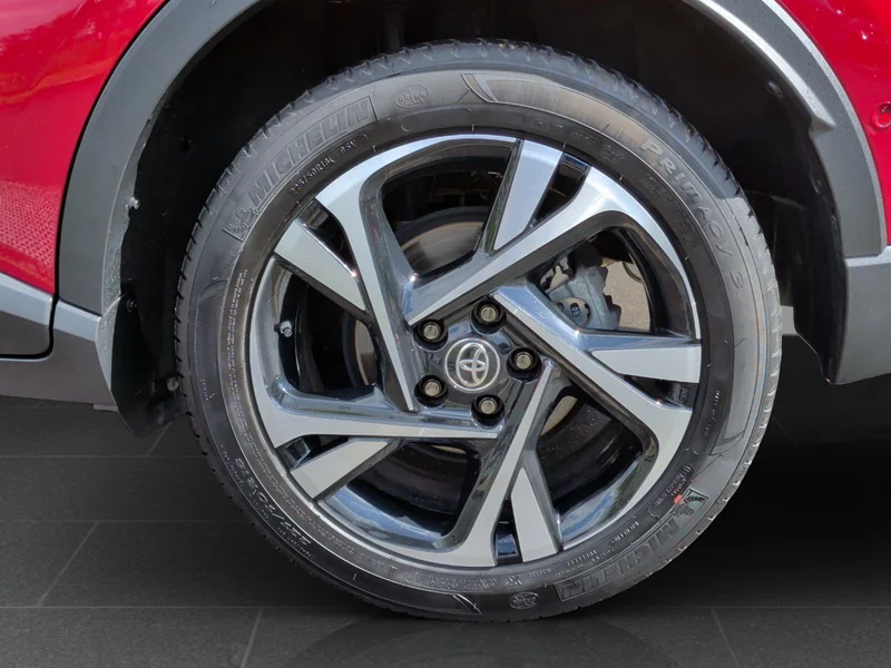 C-HR 1.8 Hybrid Team D