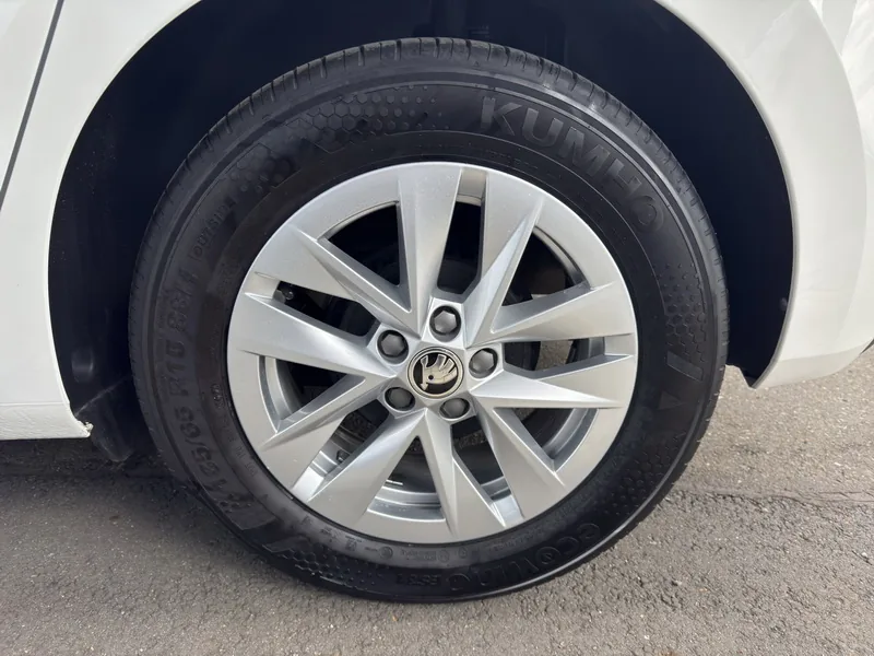 Fabia IV 1.0 Selection