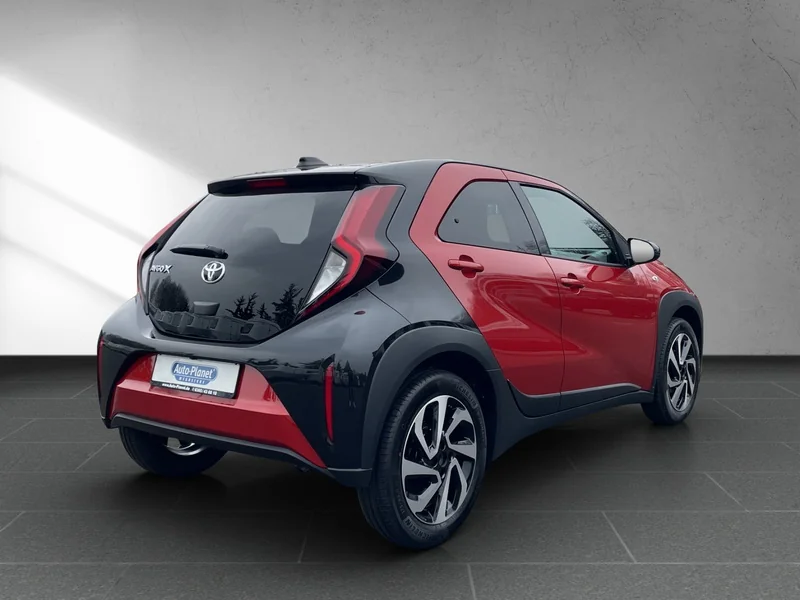 Aygo X 1.0 CVT Teamplayer