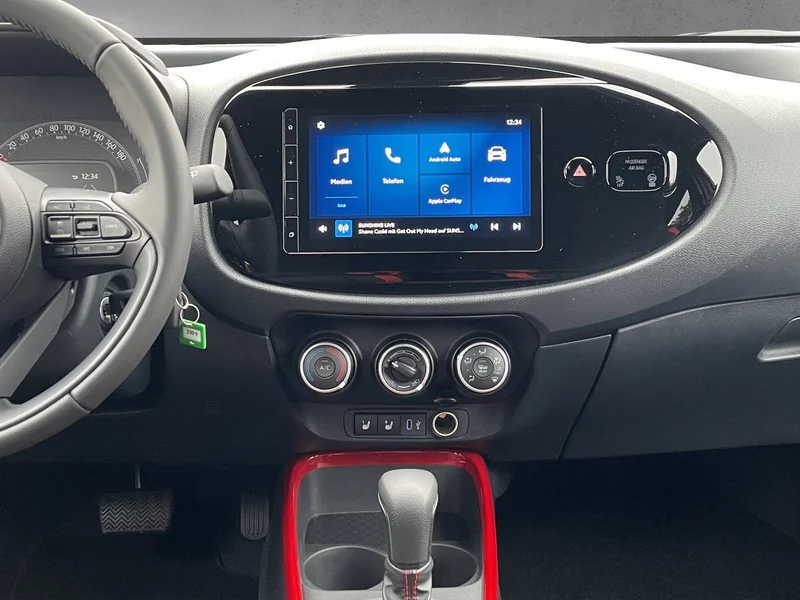 Aygo X 1.0 CVT Teamplayer