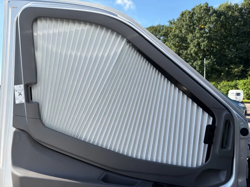 T 447 Edition26 AUTOMATIK TRAIL Solar Navi TV oh