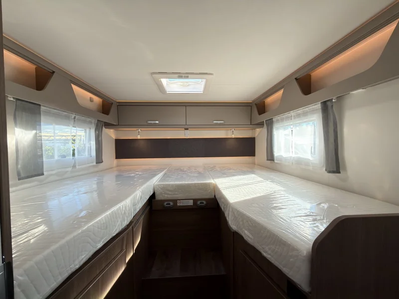 T 447 Edition26 AUTOMATIK TRAIL Solar Navi TV oh