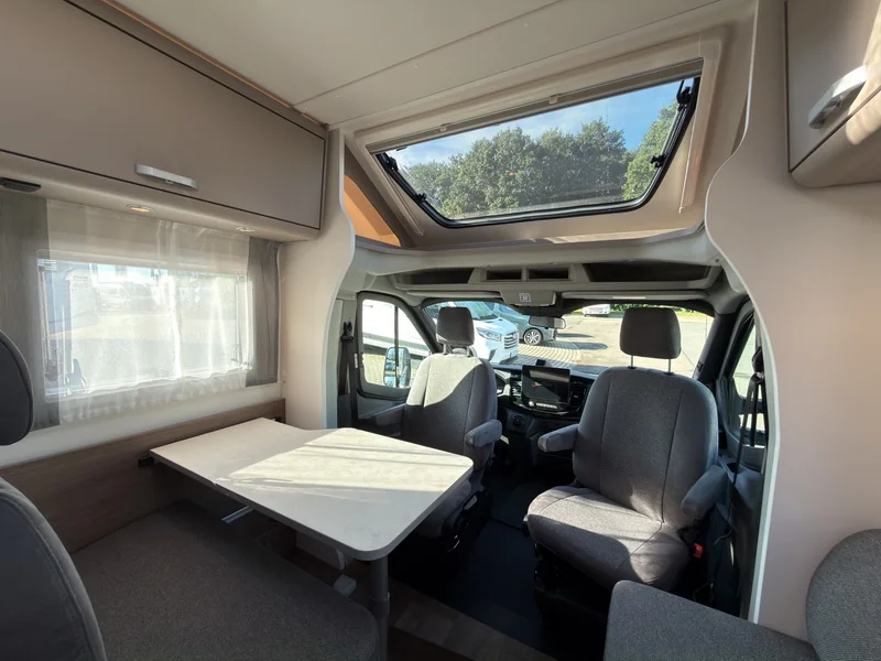 T 447 Edition26 AUTOMATIK TRAIL Solar Navi TV oh