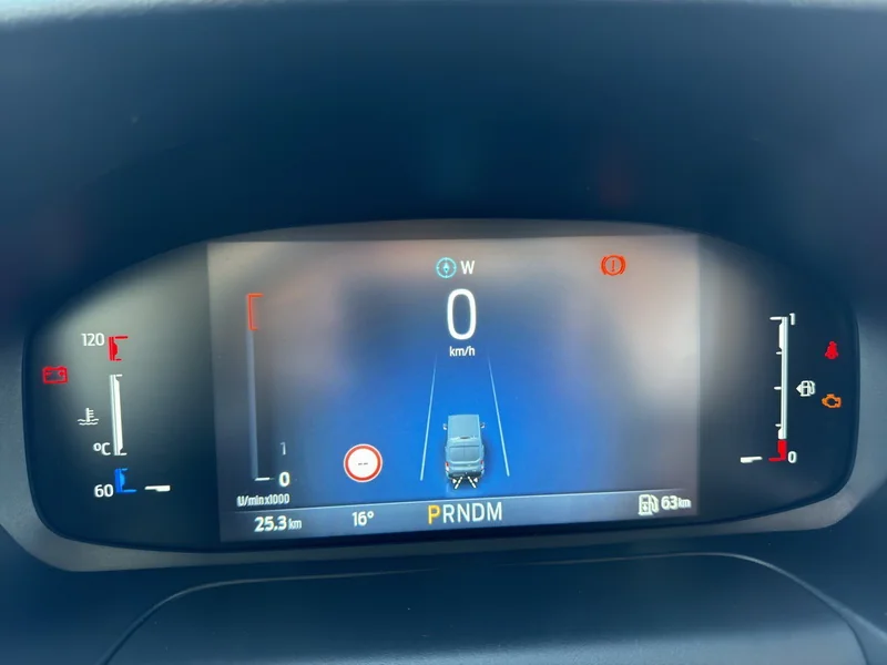 T 447 Edition26 AUTOMATIK TRAIL Solar Navi TV oh