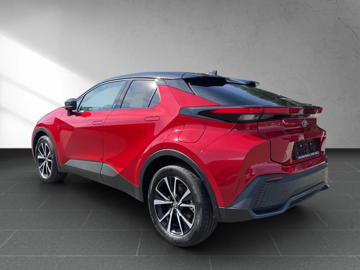 C-HR 2.0 Plug-In Team Deutschland
