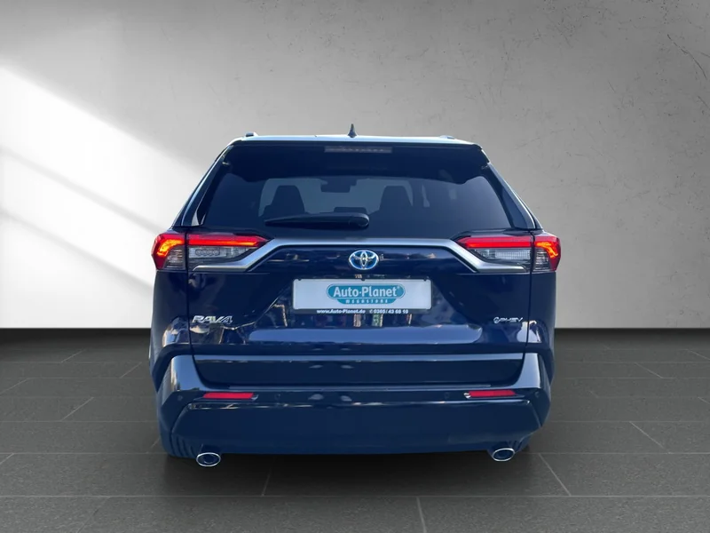 RAV4 2.5 4x4 Plug-In Hybrid Teamplayer
