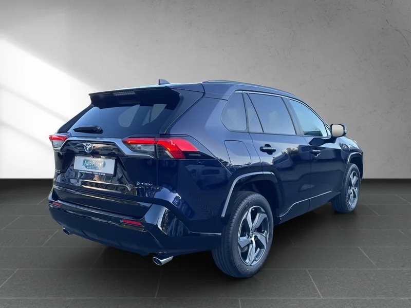 RAV4 2.5 4x4 Plug-In Hybrid Teamplayer