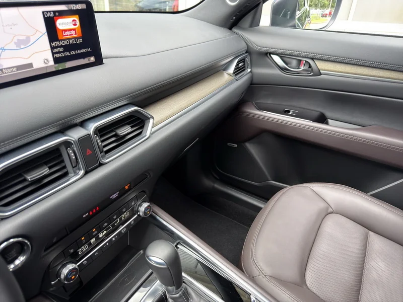 CX-5 2.5 e-Sky-G AWD Takumi