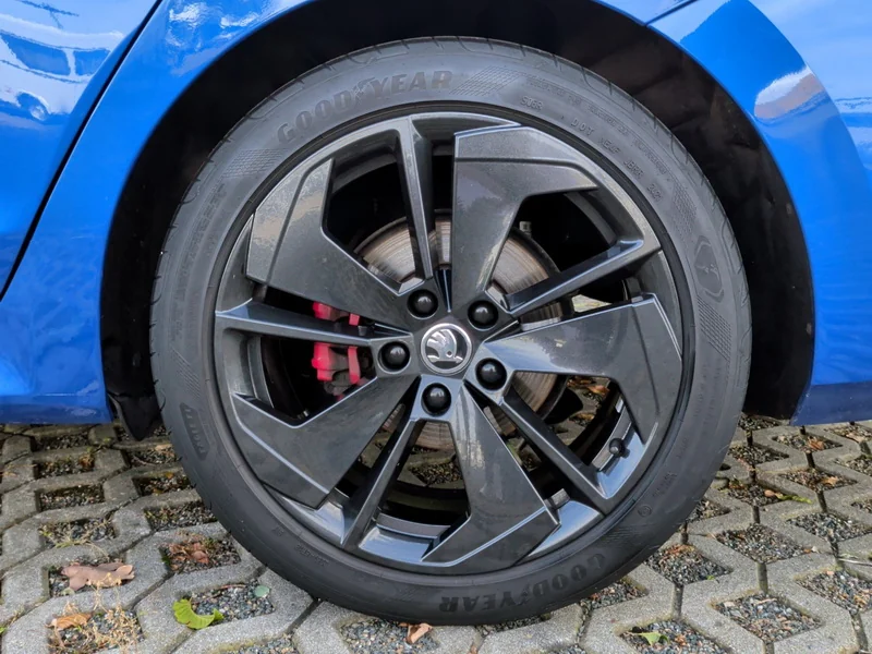 Octavia Combi IV 2.0 TDI DSG 4x4 RS