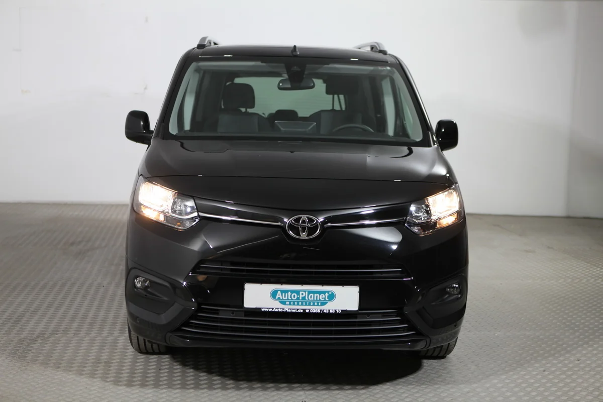 Proace City Verso 1.2T Team D