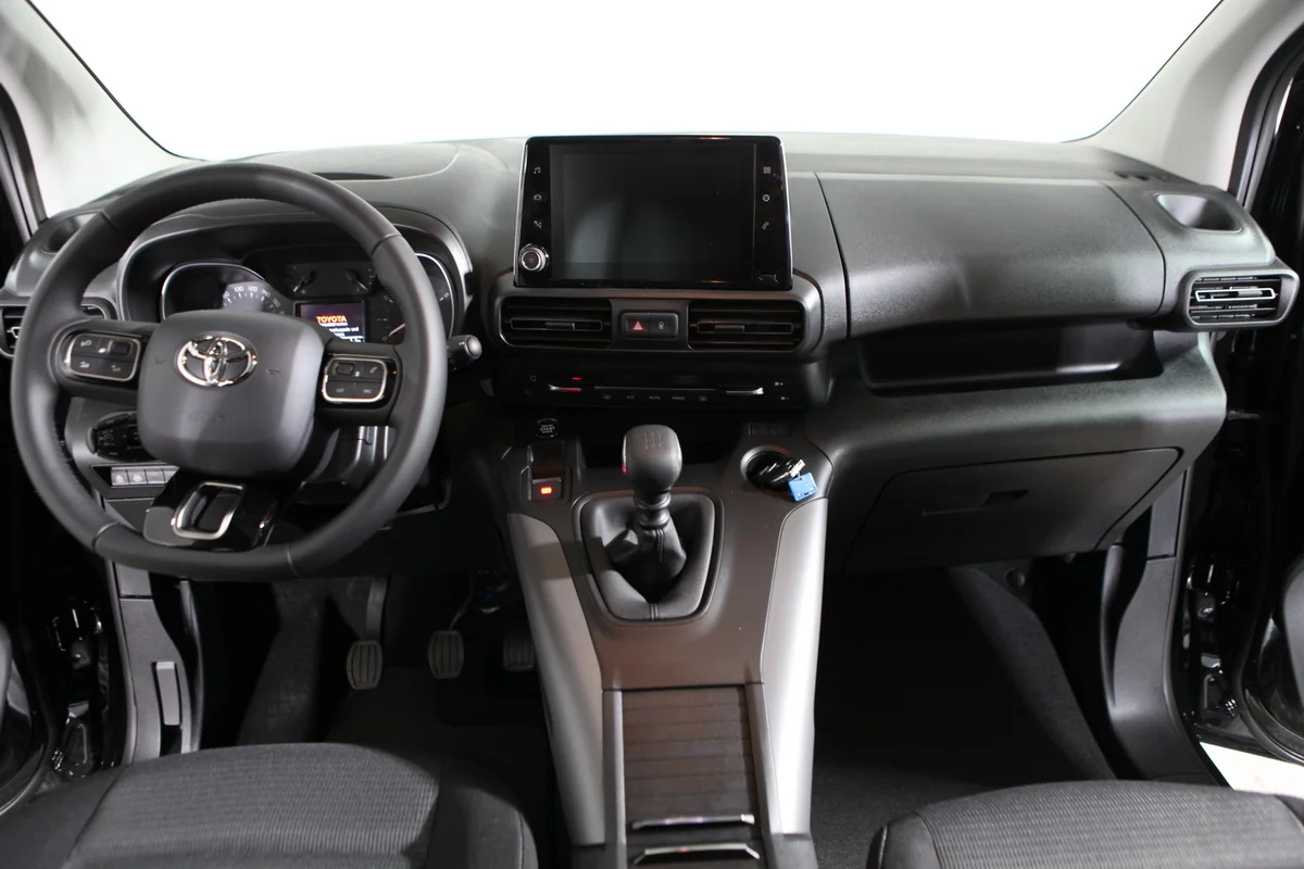 Proace City Verso 1.2T Team D
