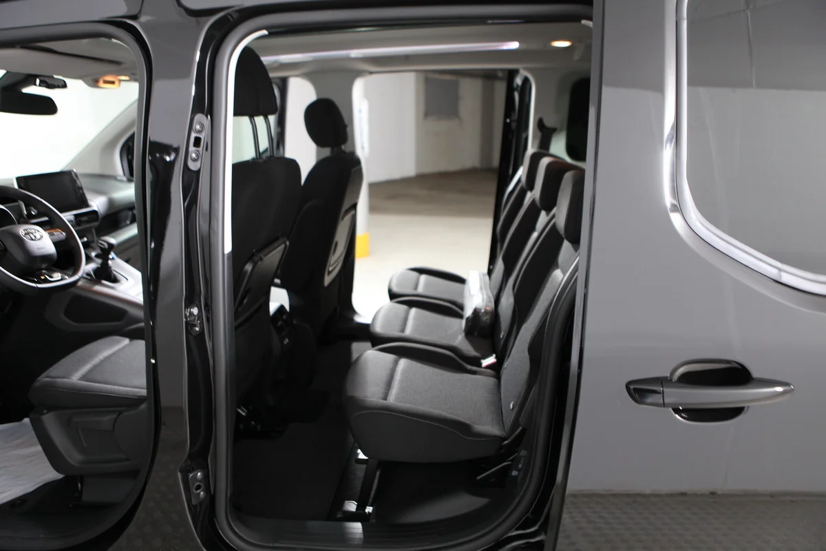 Proace City Verso 1.2T Team D