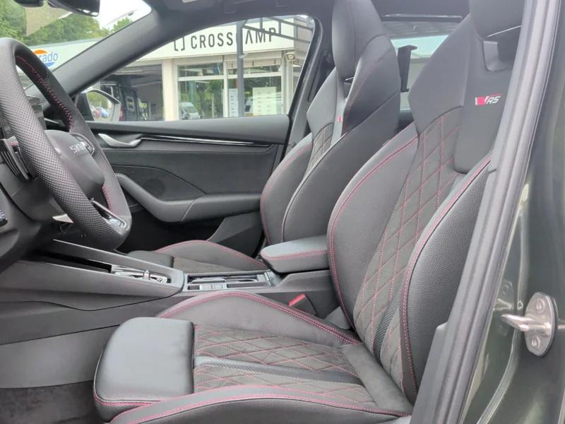 Octavia Combi IV 2.0 TSI DSG RS