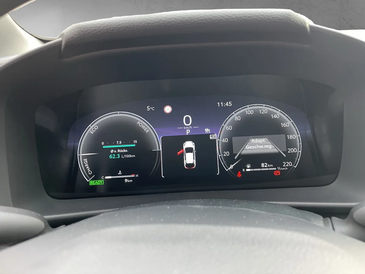 C-HR 2.0 Hybrid Team D