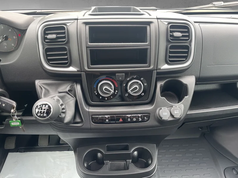 T 338 PRO+ Hubbett TV Navi Kamera