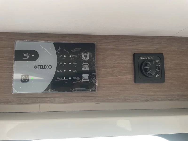 V 347 PRO+ Solar TV Navi Kamera