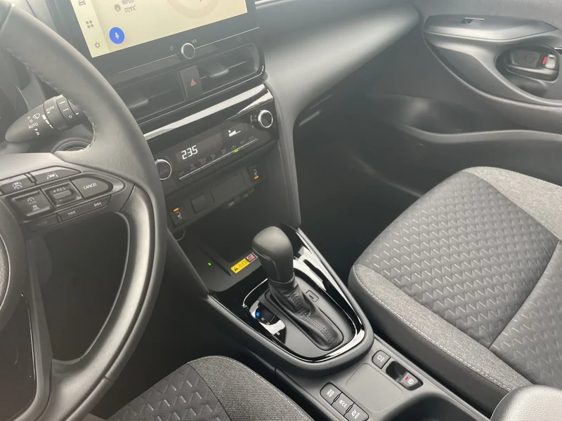 Yaris Cross 1.5 Hybrid Teamplayer