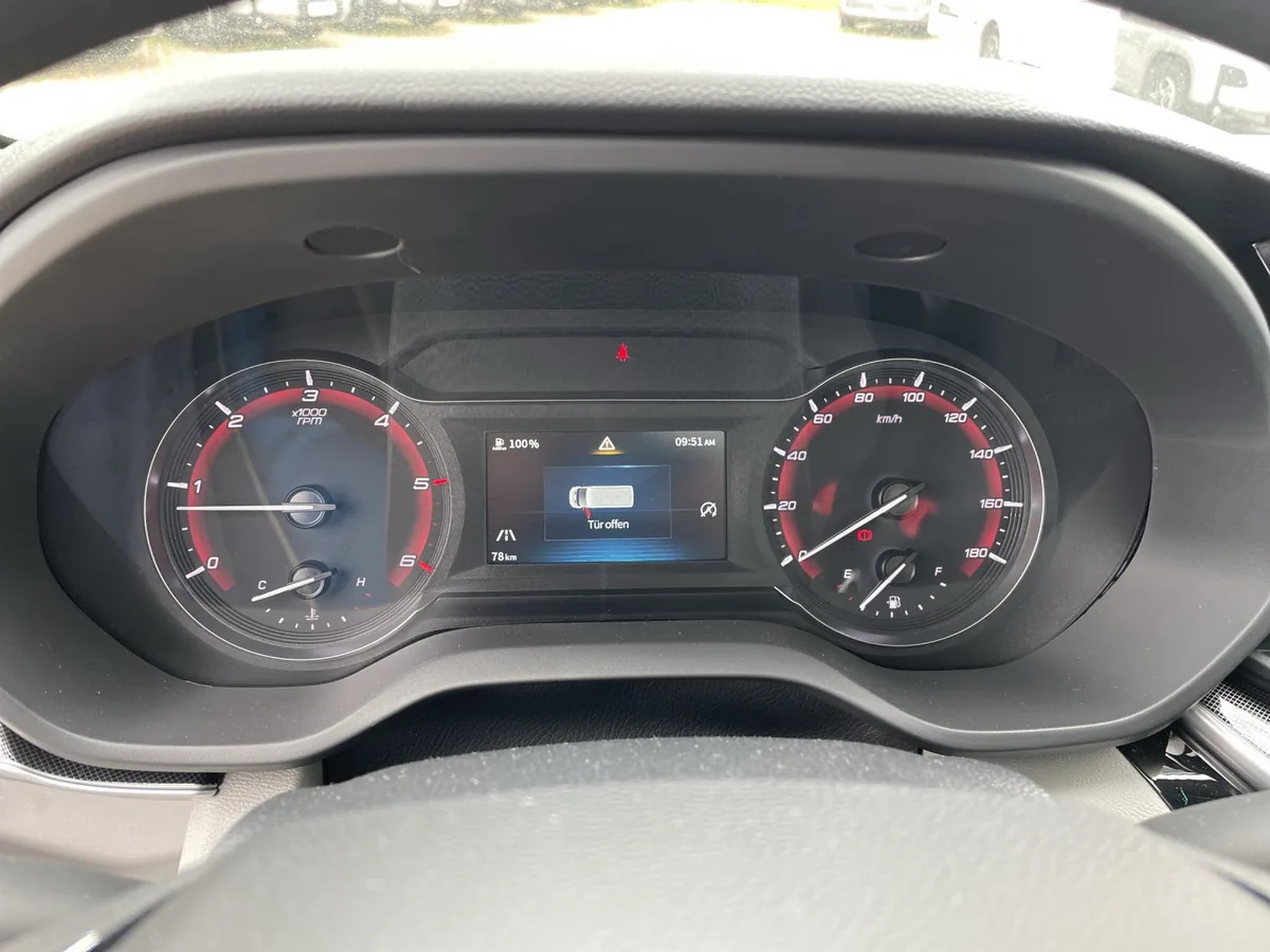Deliver 9 L3 Luxury Pritsche