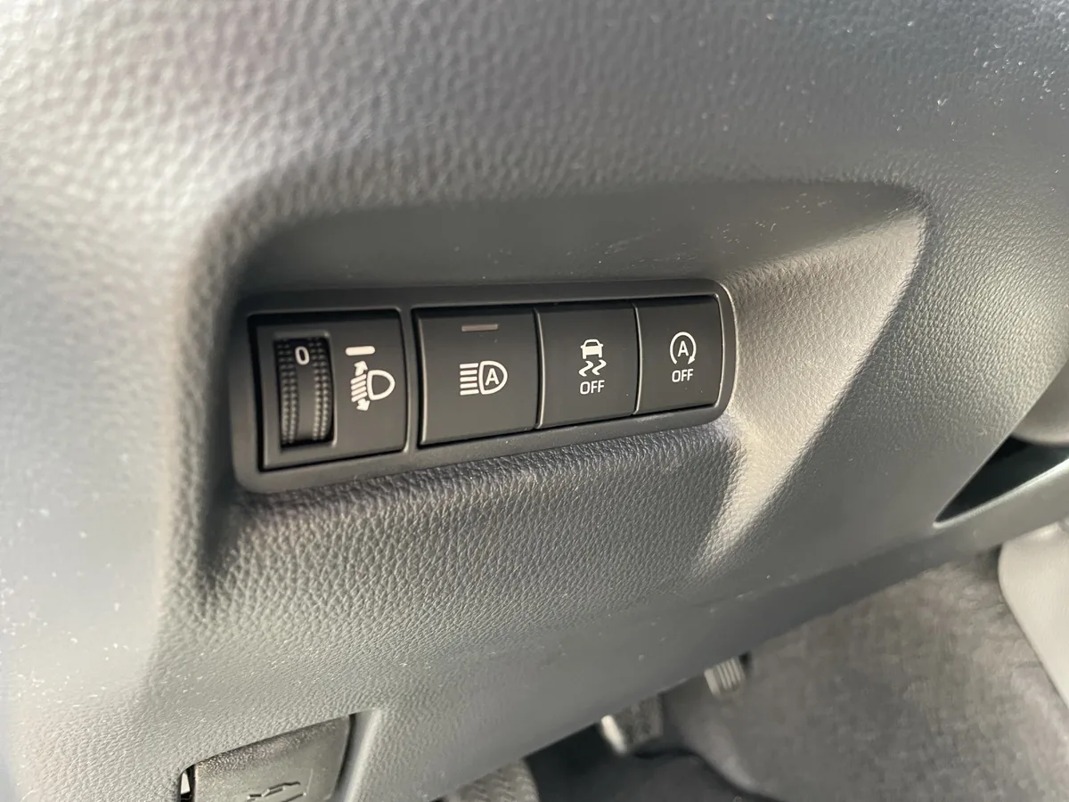 Aygo X 1.0 Play