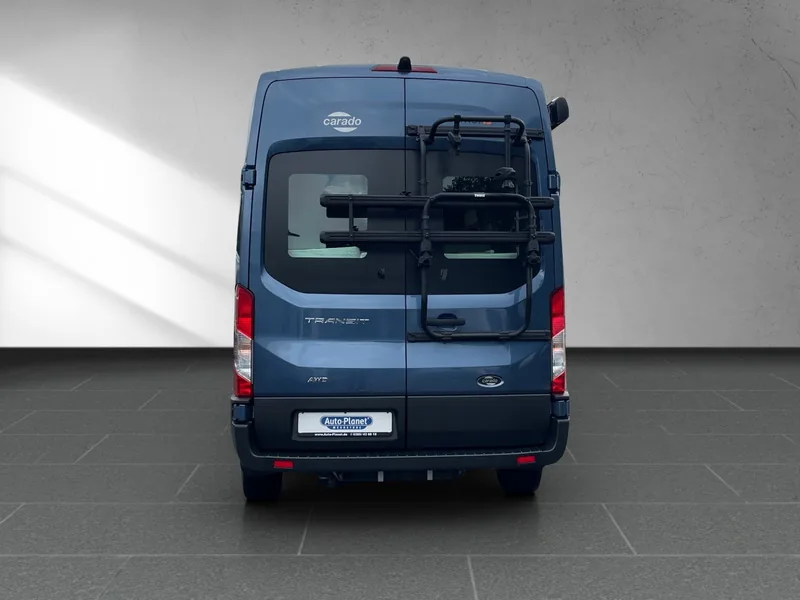 CV 590 4X4 EDITION 24 mit Fahrradträger