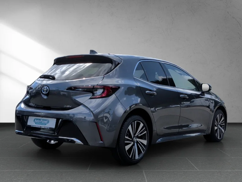 Corolla HB 1.8 Hybrid Teamplayer