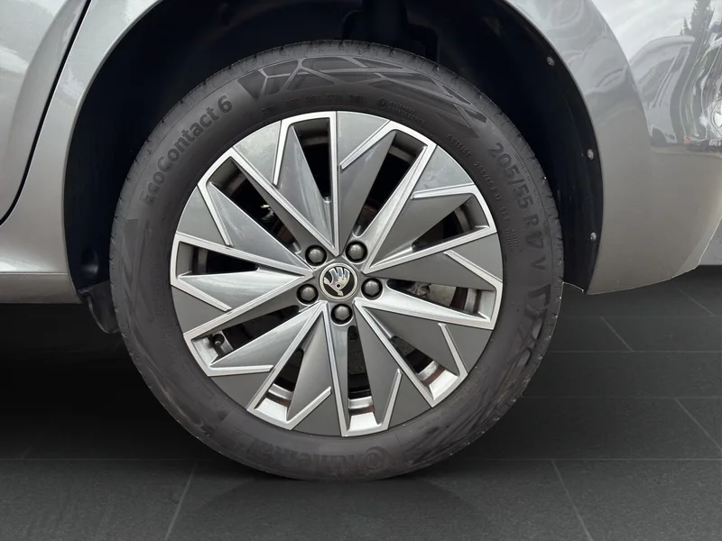 Kamiq 1.0 TSI DSG TOUR